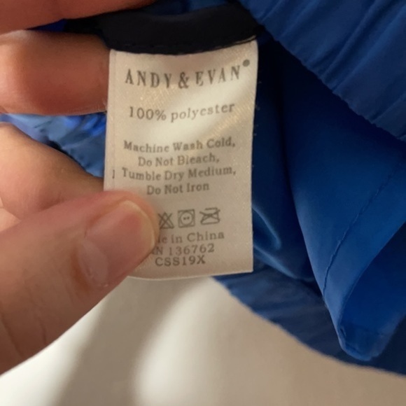 NWOT Andy & Evan size 8 zip up wind breaker - Picture 4 of 4